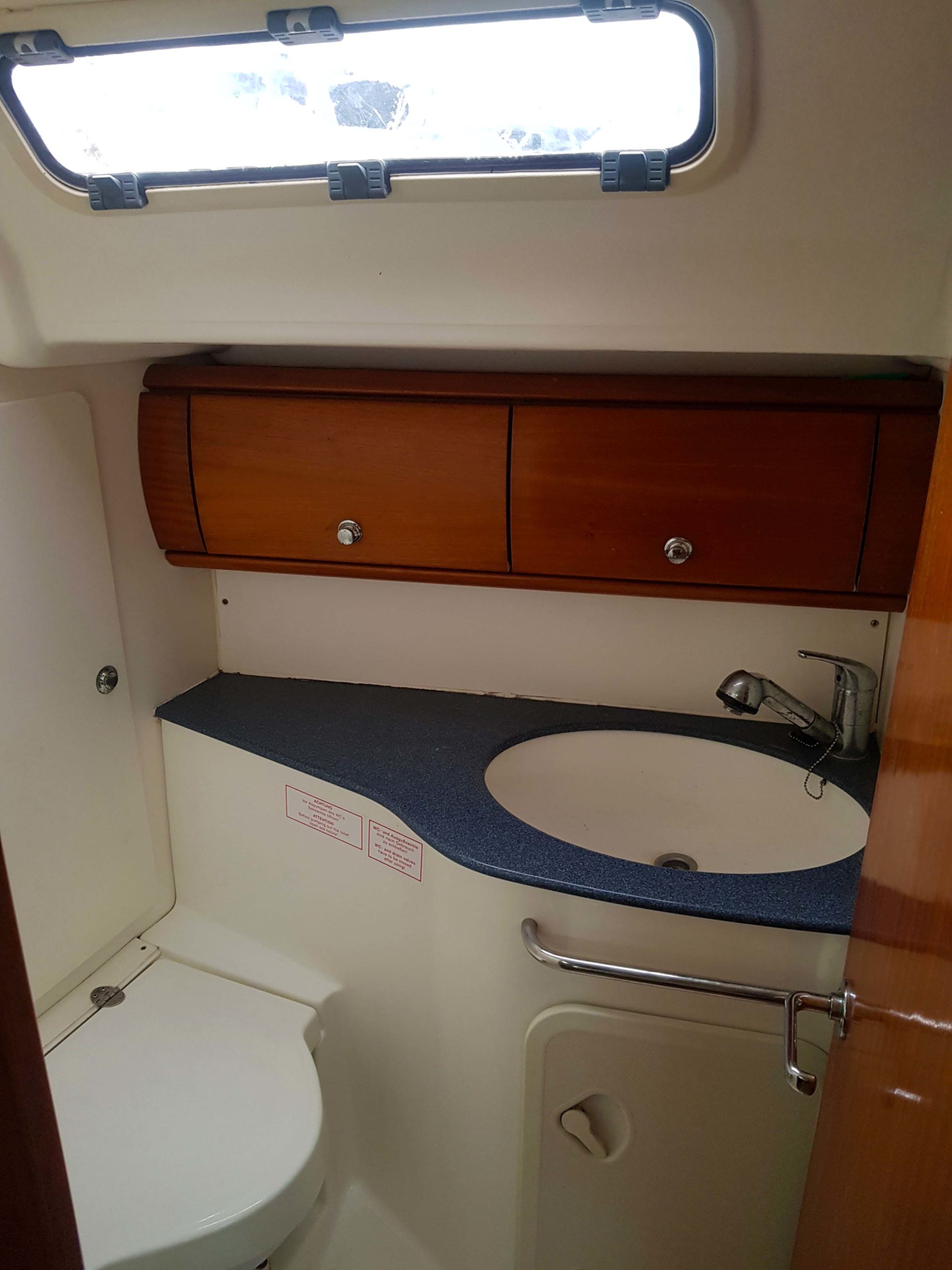 Bavaria 44 — photo 5