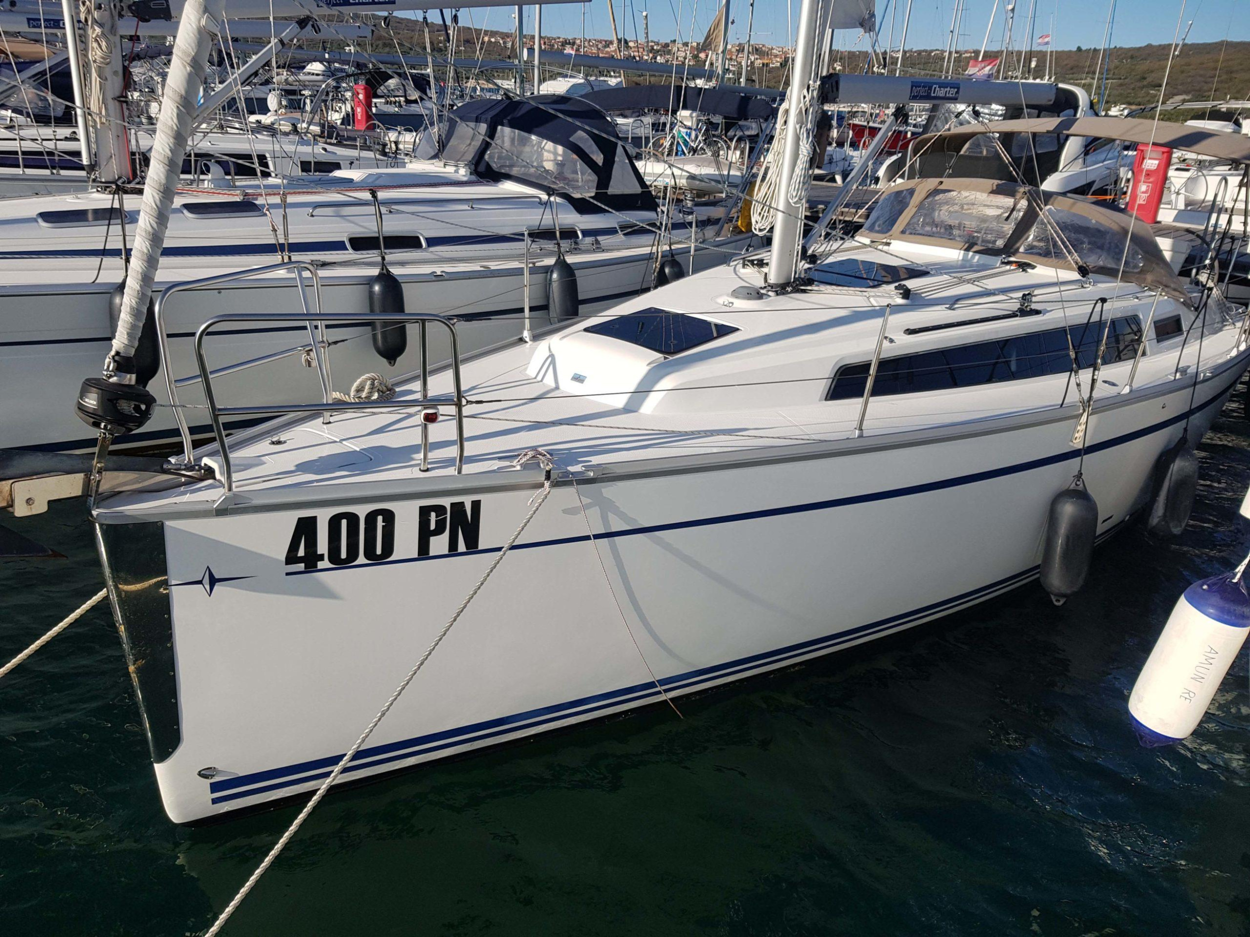 Bavaria 34 — photo 1