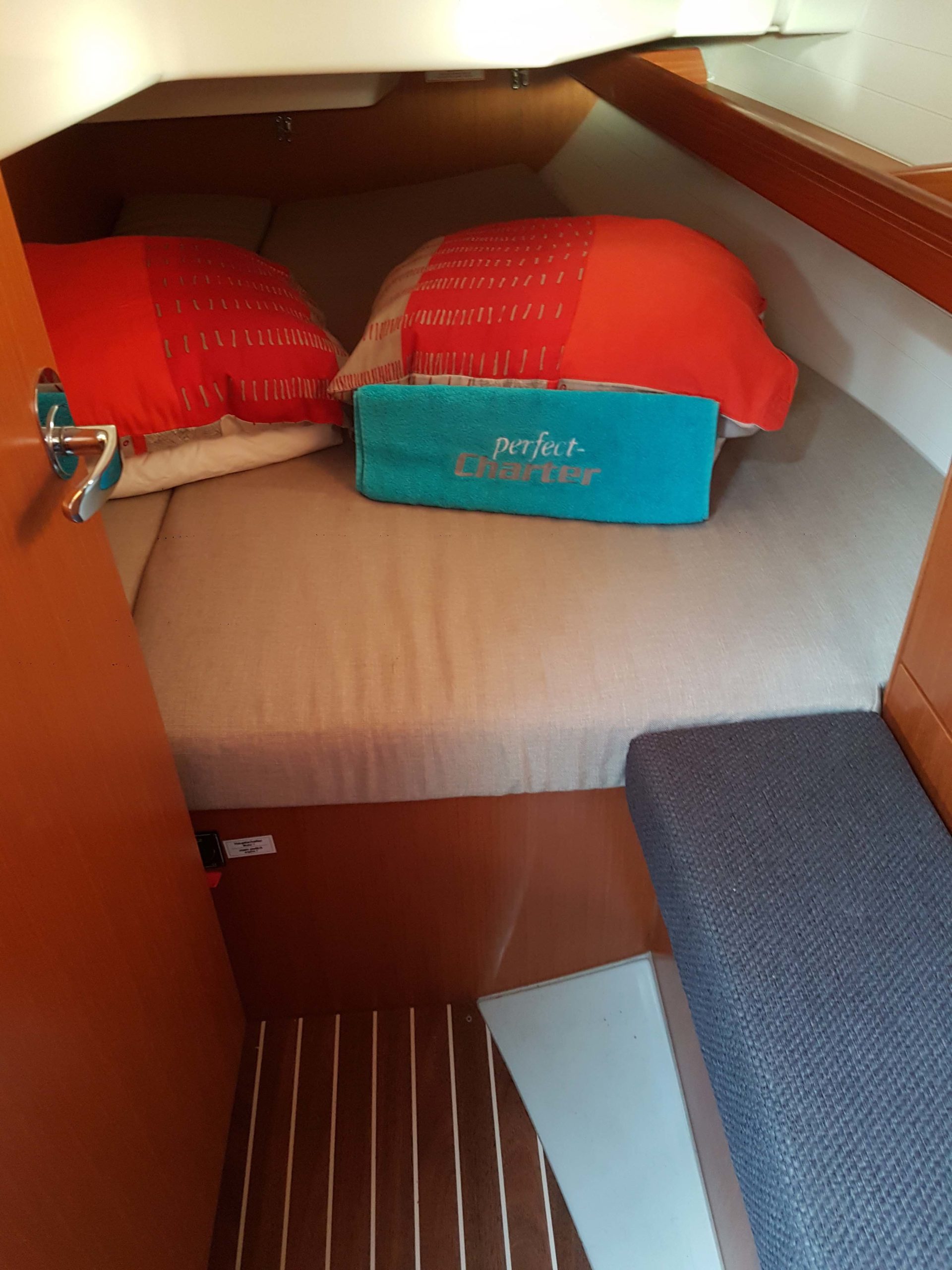 Bavaria 34 — photo 7
