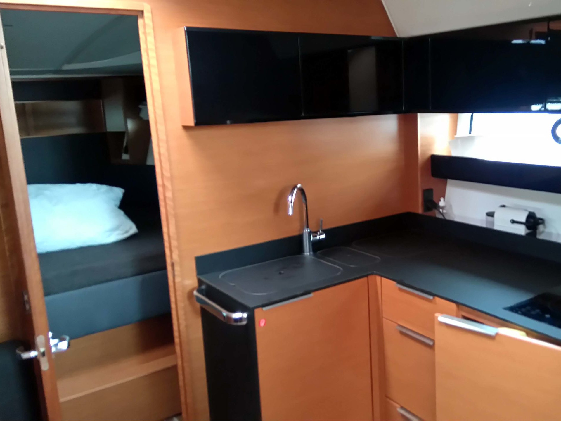 Bavaria Sport 400 — photo 6