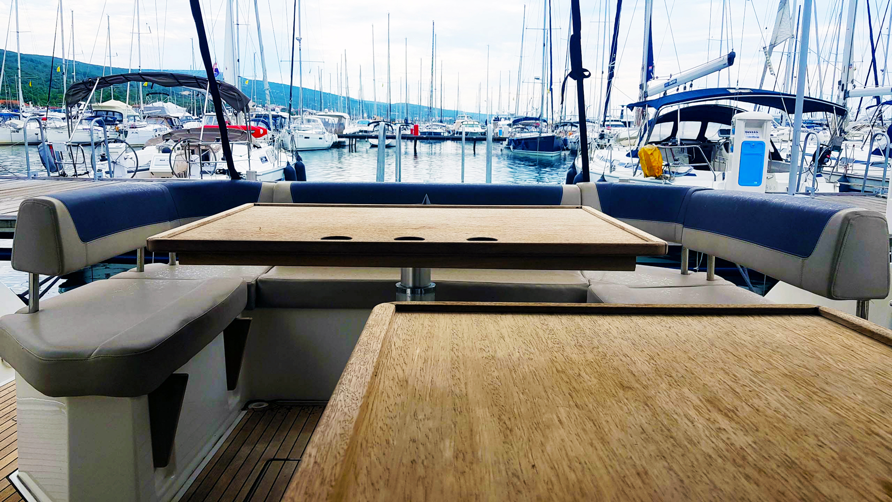 Bavaria Sport 400 — photo 3