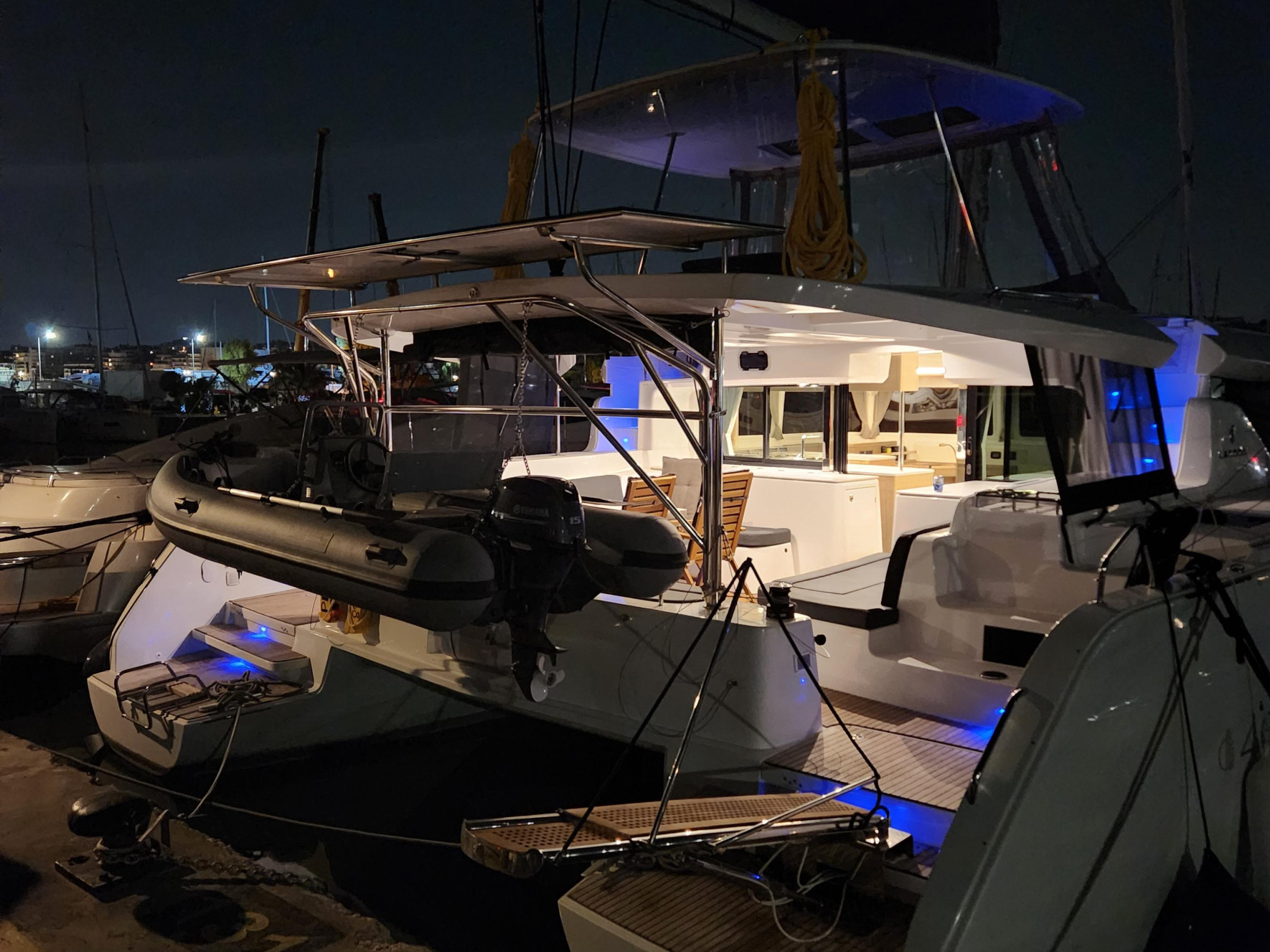 Lagoon 46 — photo 1
