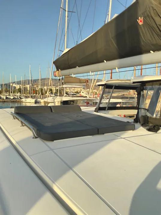 Lagoon 42 — photo 17