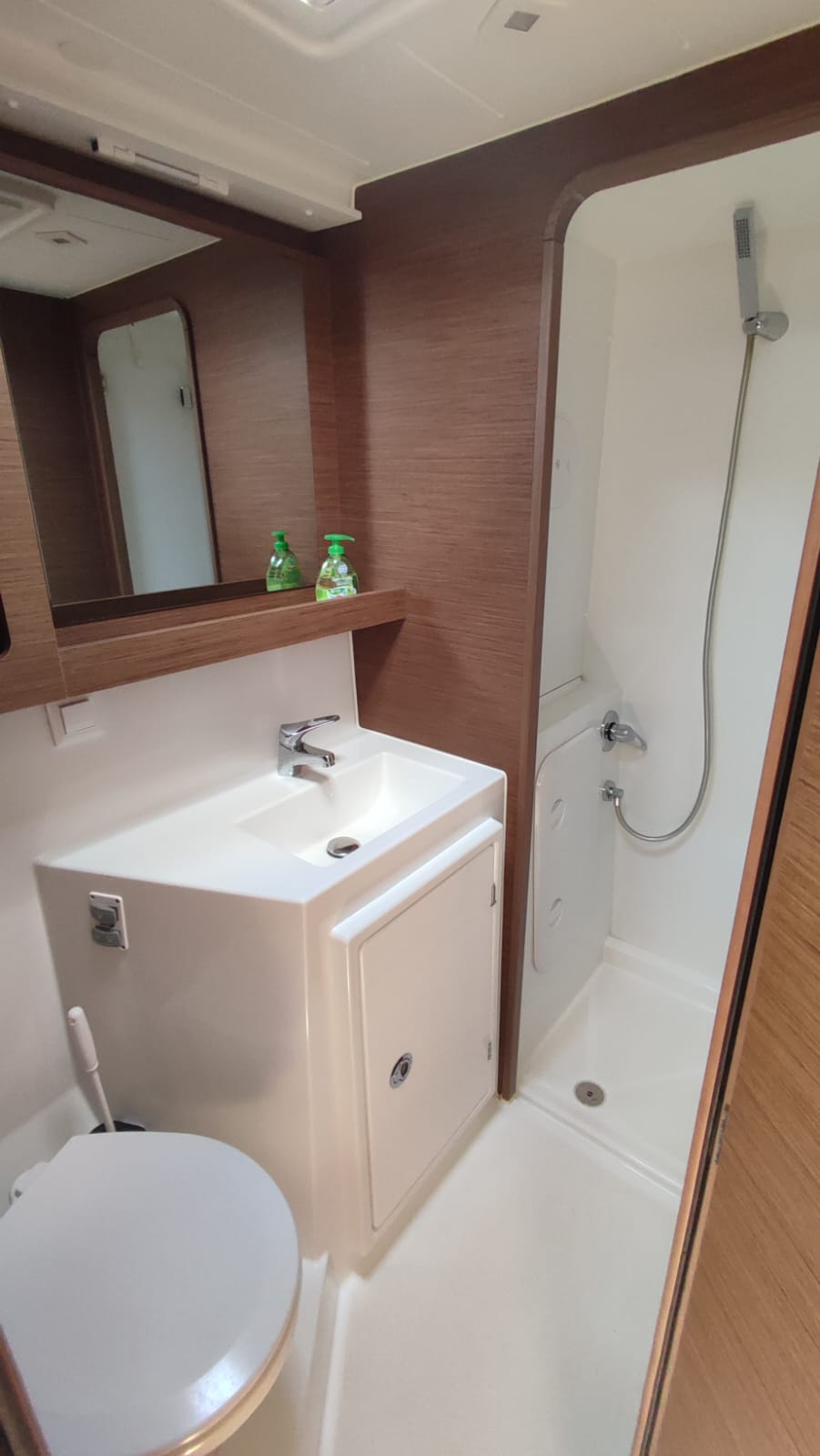 Lagoon 42 — photo 13