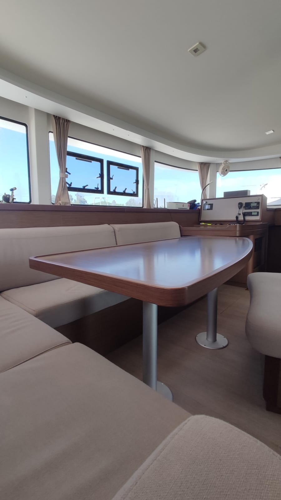 Lagoon 42 — photo 20