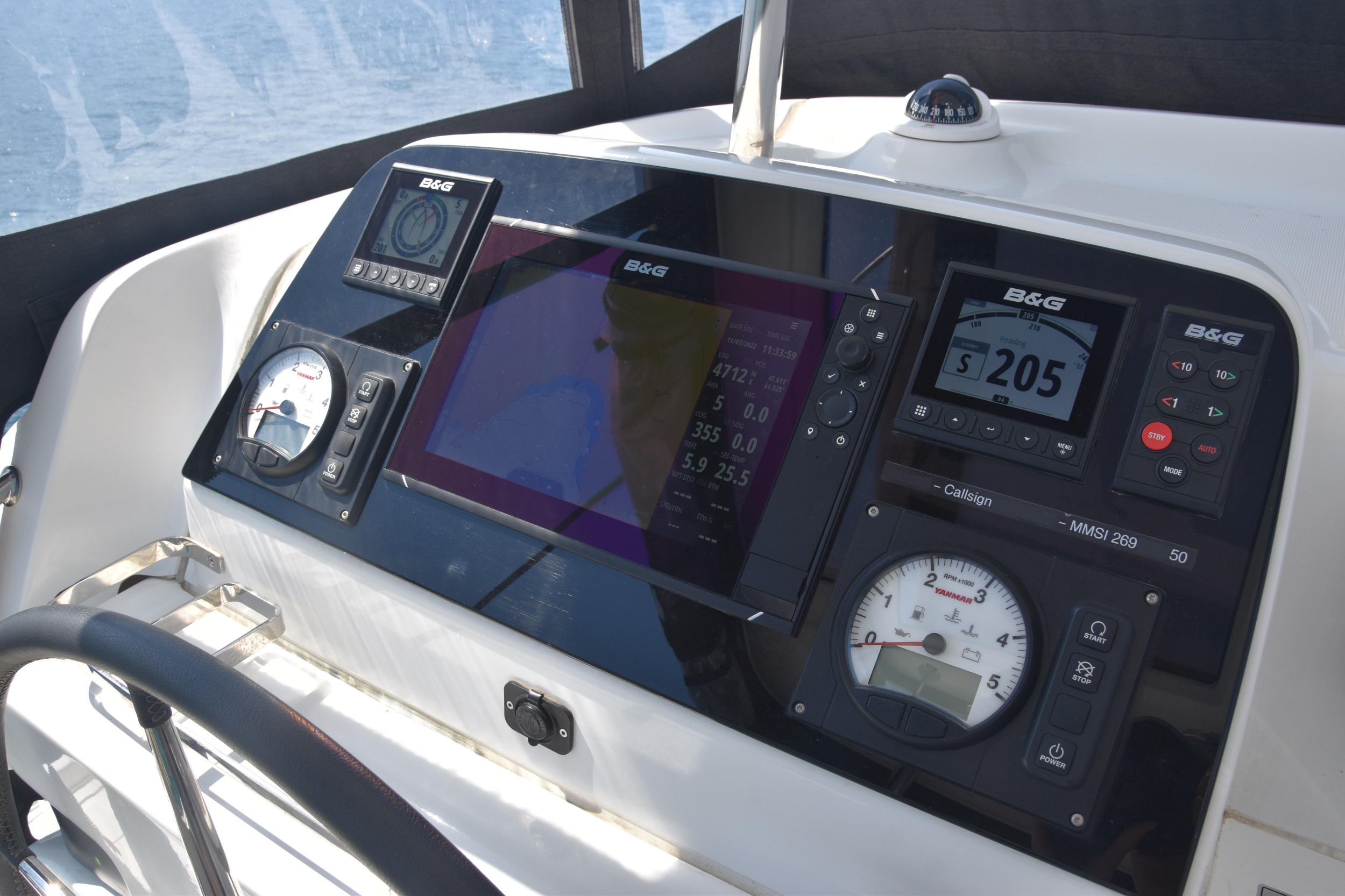 Lagoon 42 — photo 21