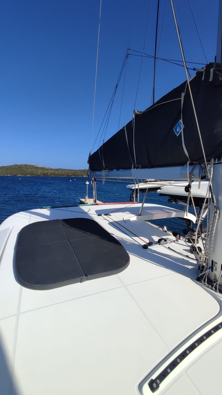 Lagoon 42 — photo 19