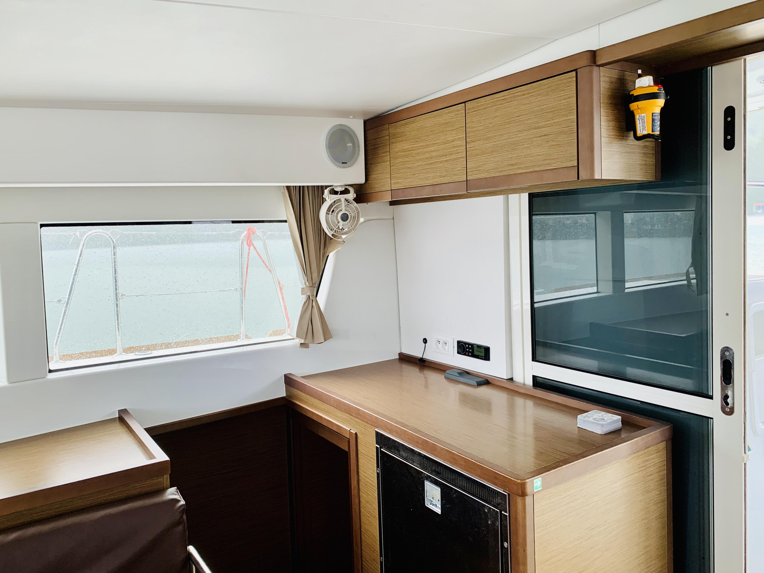 Lagoon 40 — photo 14
