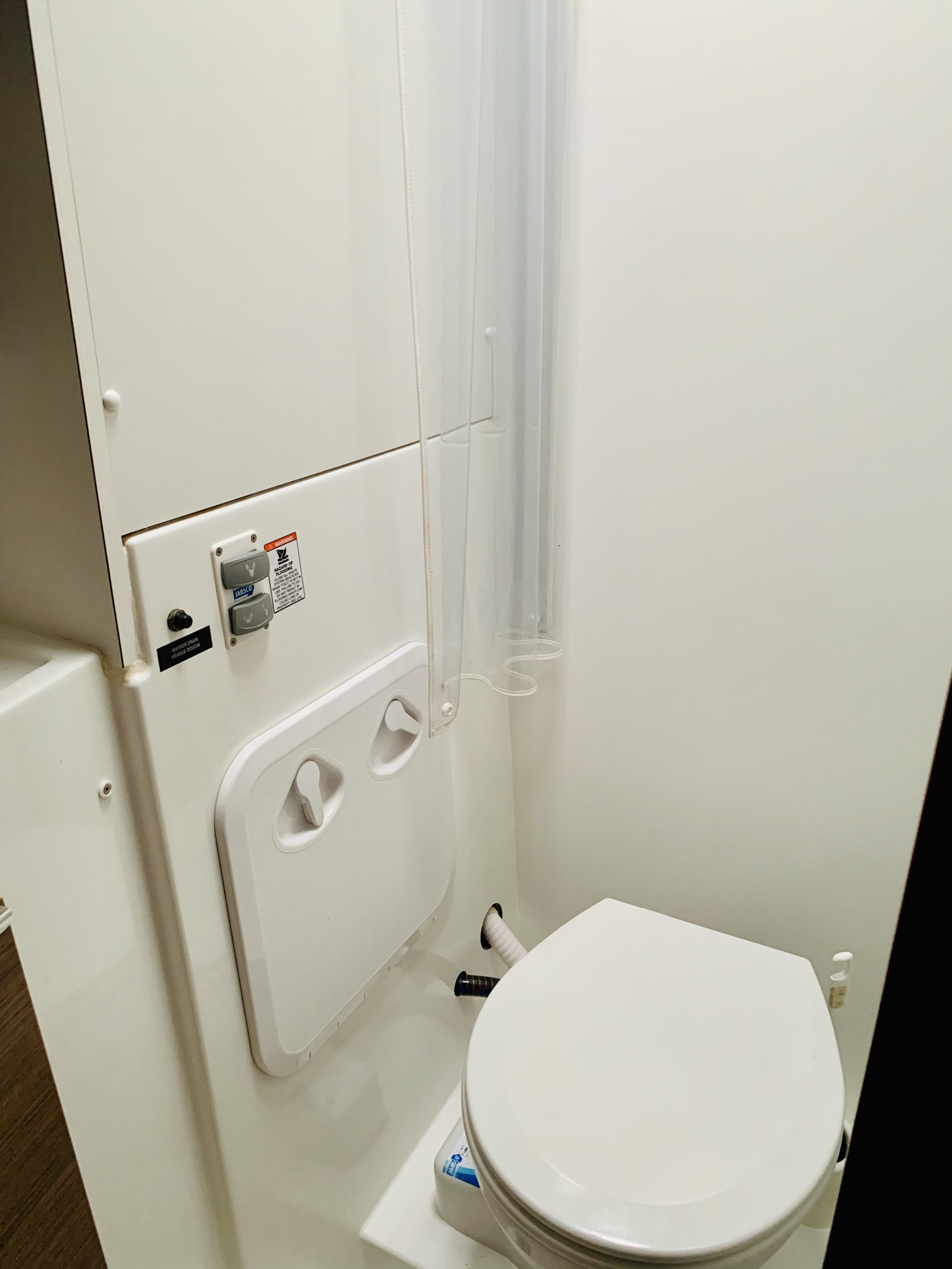 Lagoon 40 — photo 11