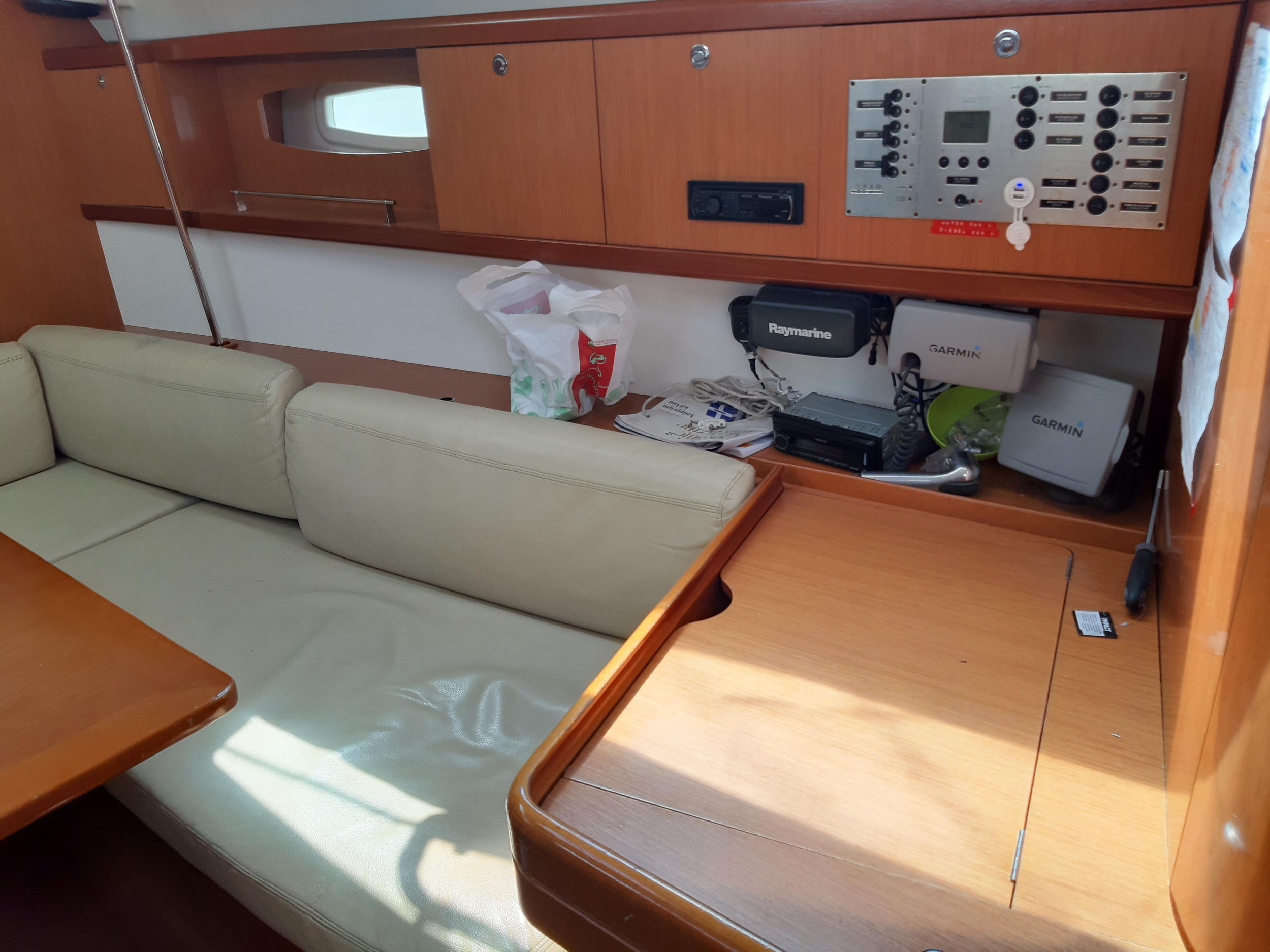 Oceanis 43 — photo 2