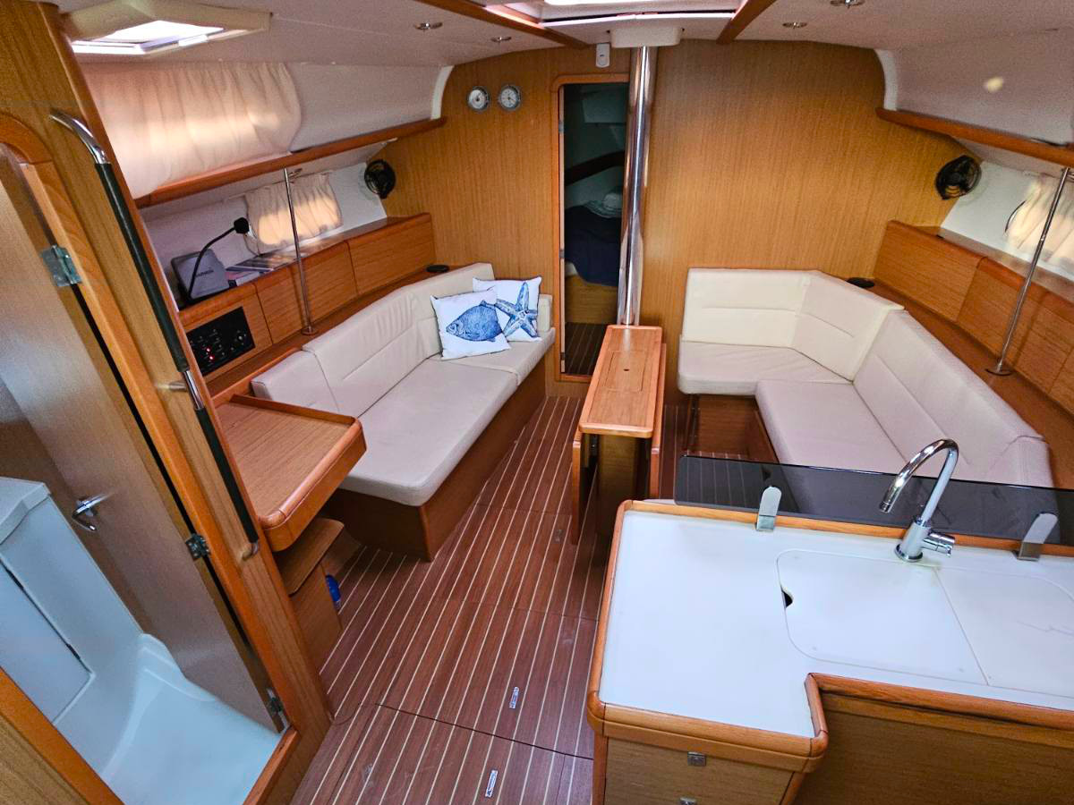 Sun Odyssey 42 i — photo 7