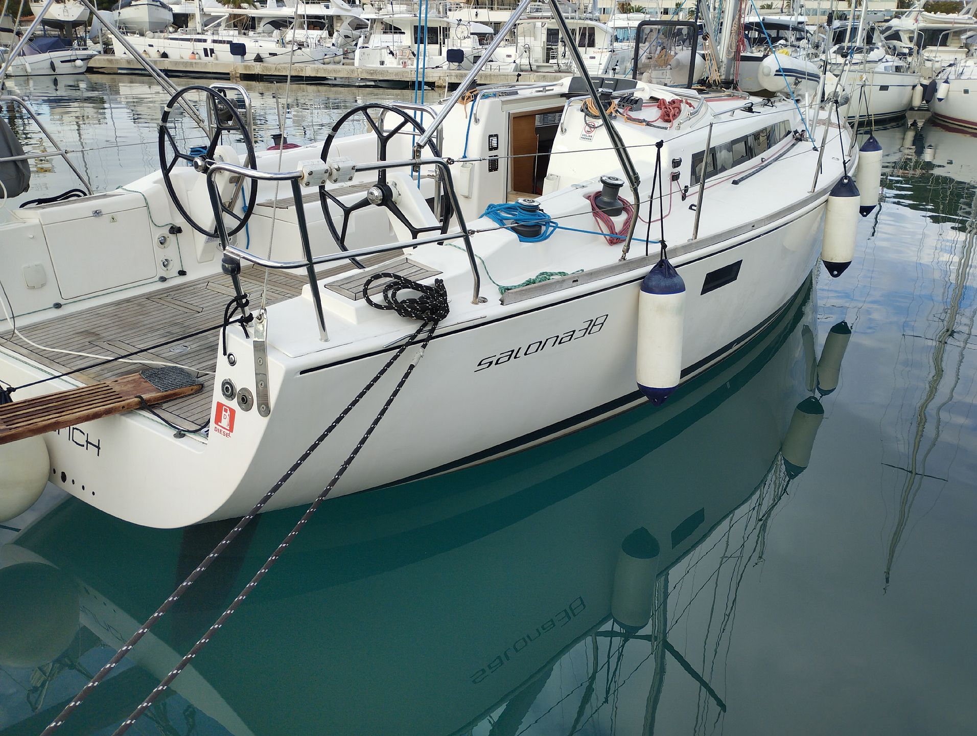 Salona 38 — photo 4