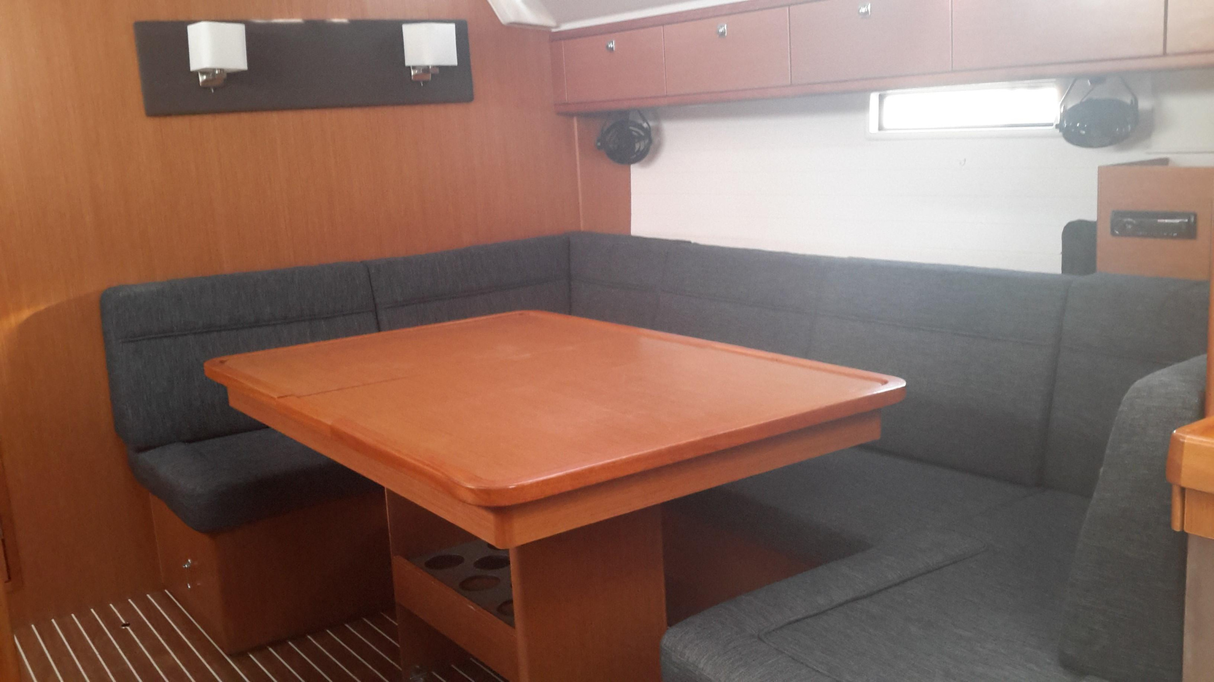 Bavaria Cruiser 46 — photo 10