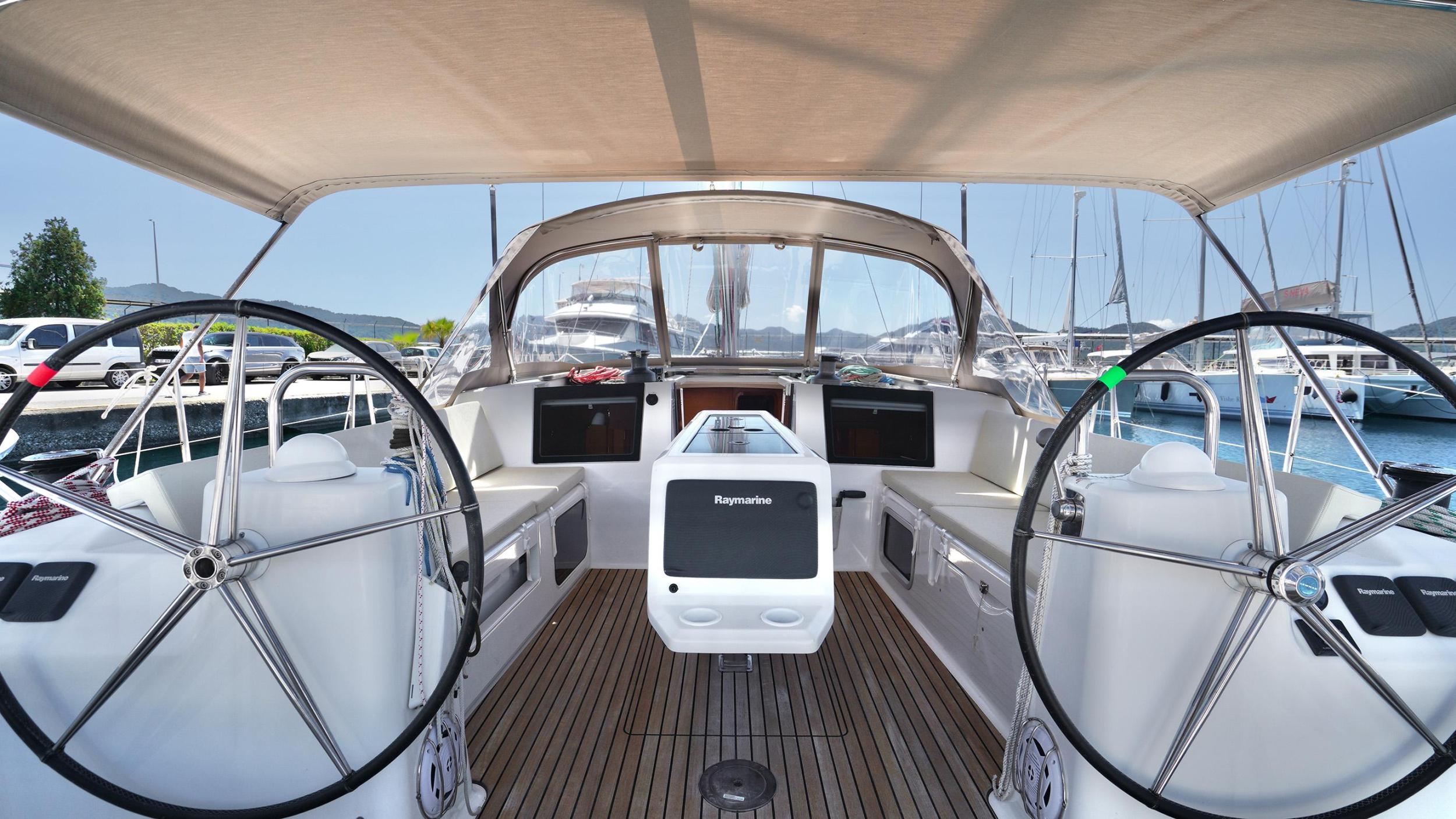 Dufour 460 Grand Large — photo 9