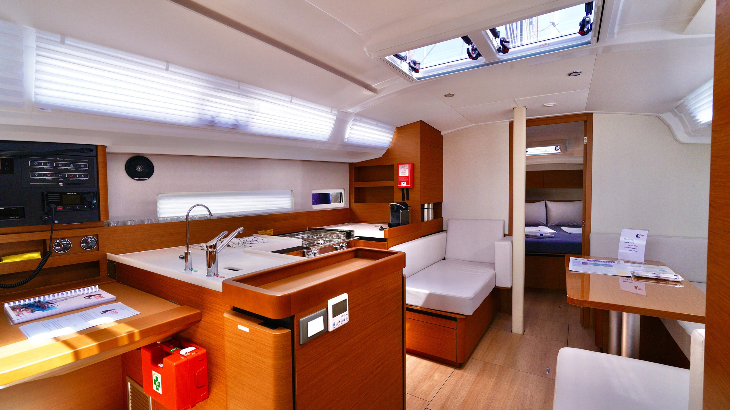 Sun Odyssey 410 — photo 14