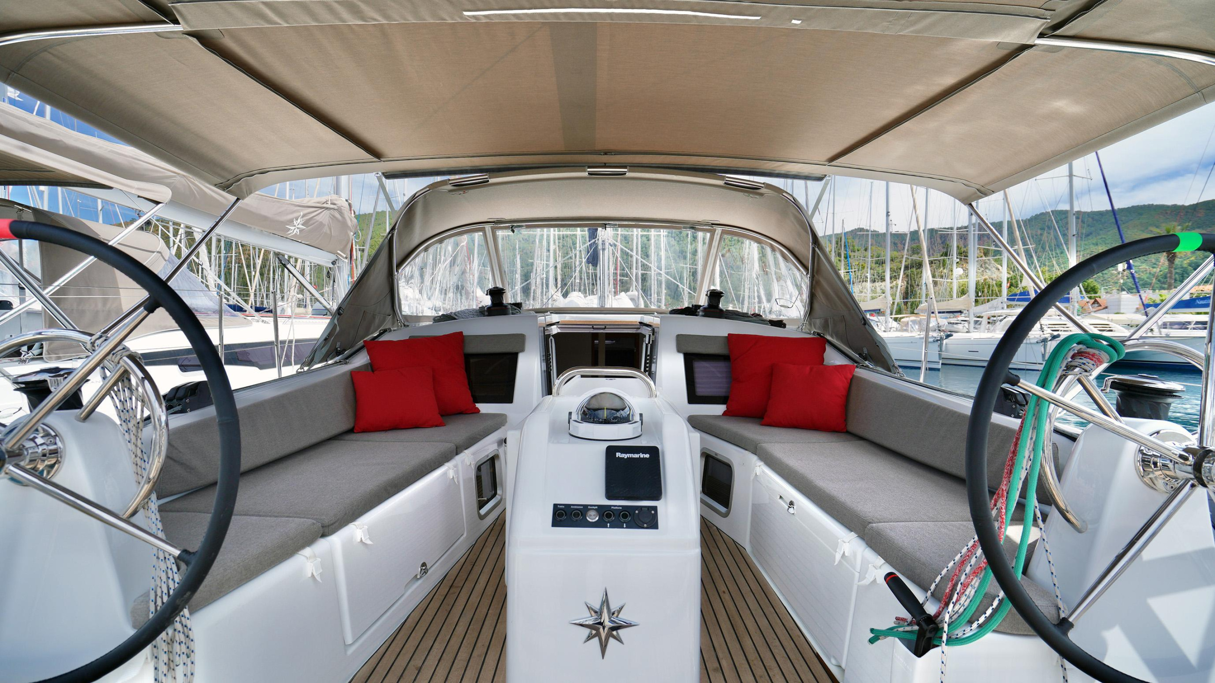 Sun Odyssey 410 — photo 13