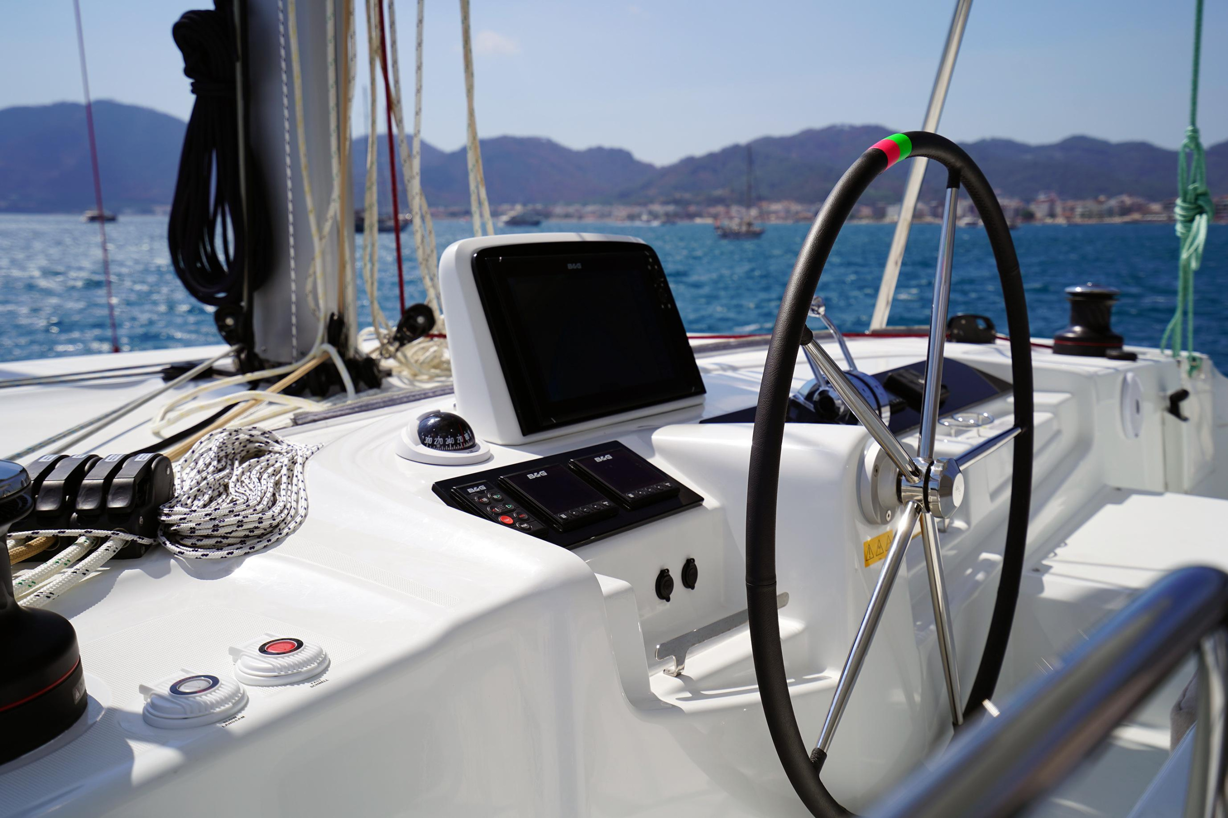 Lagoon 46 — photo 20