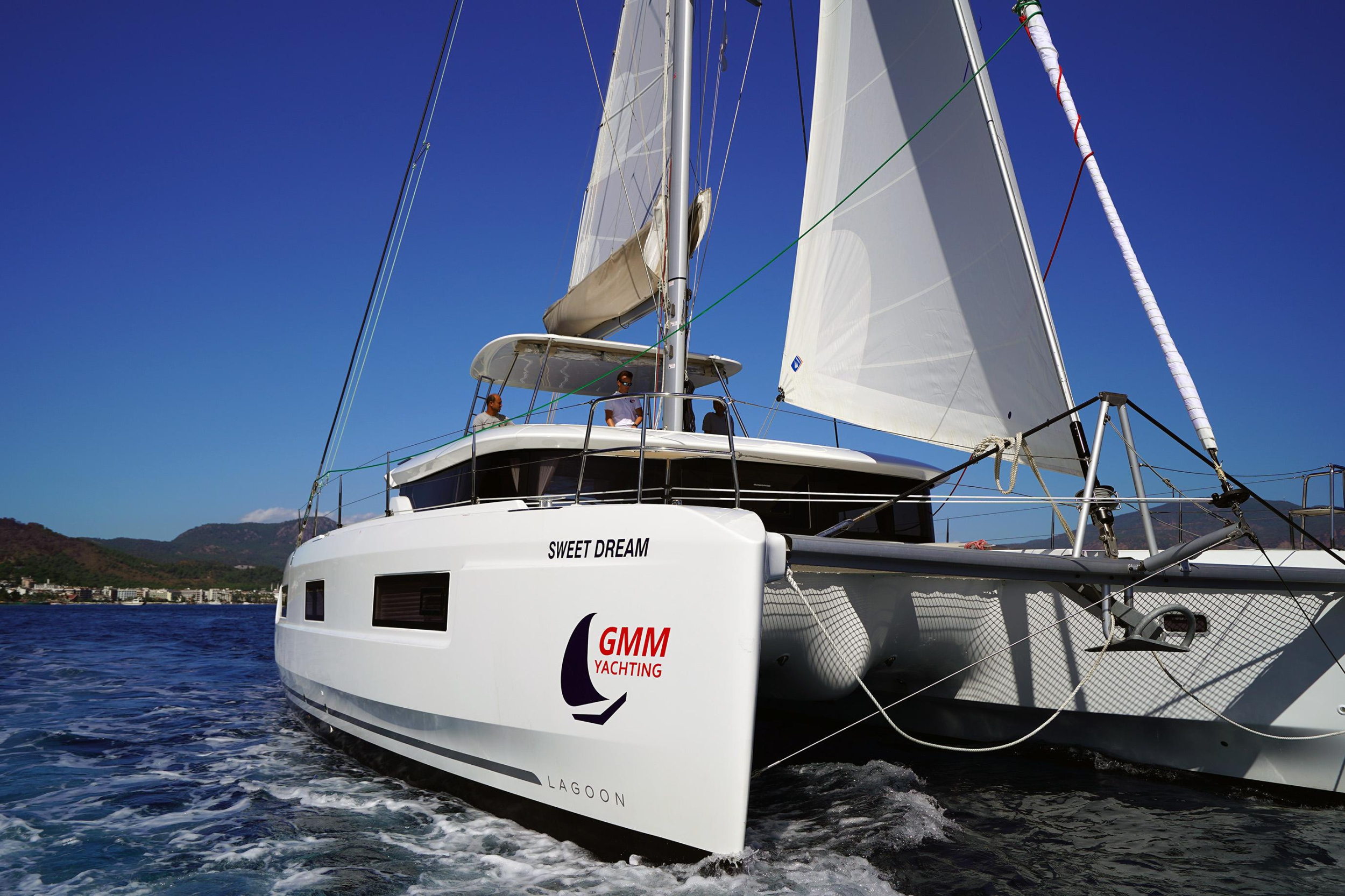 Lagoon 46 — photo 19