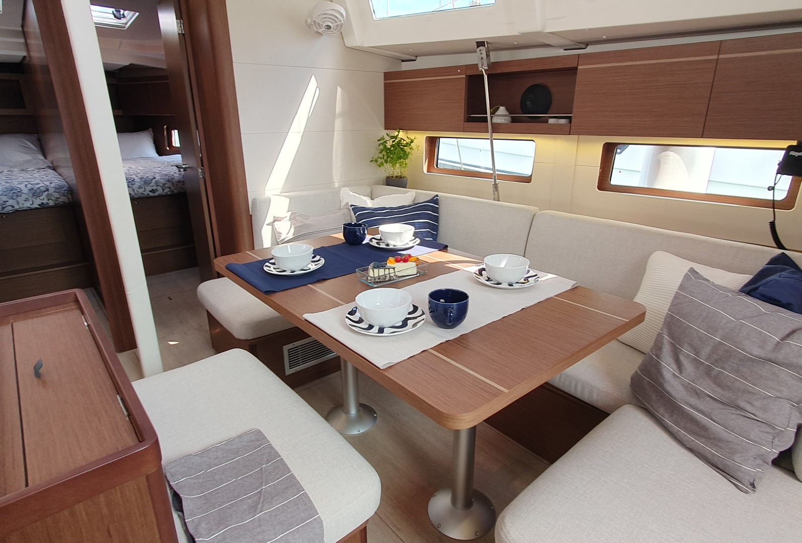Oceanis 46.1 - 5 cab — photo 9