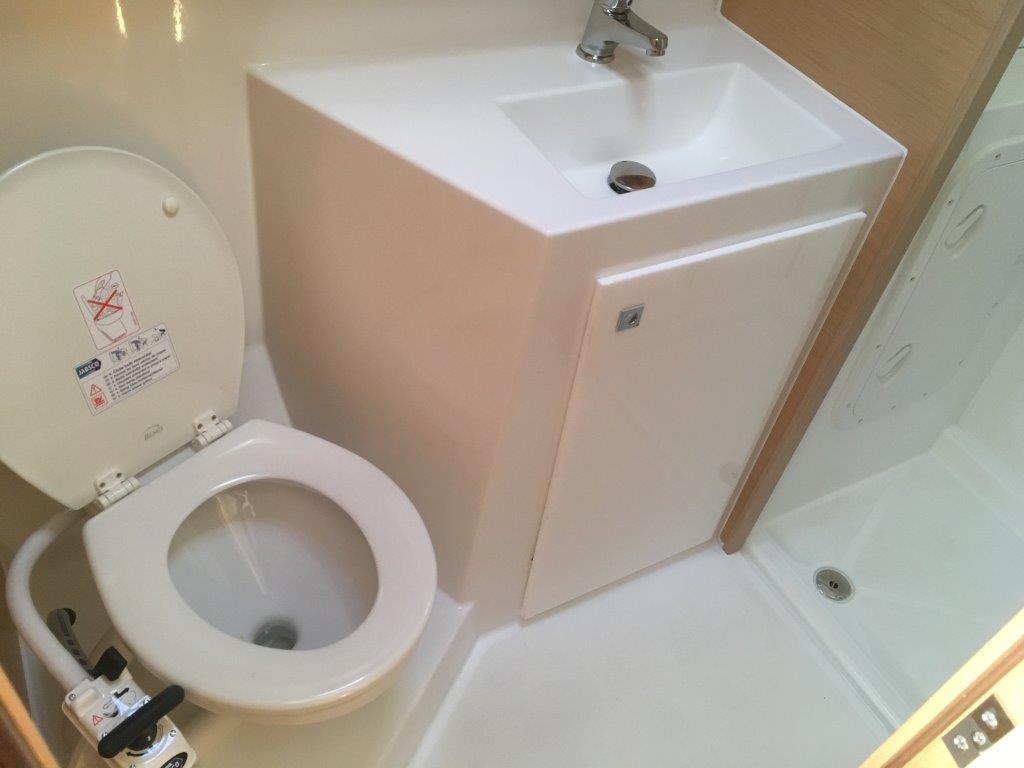 Lagoon 42 — photo 16