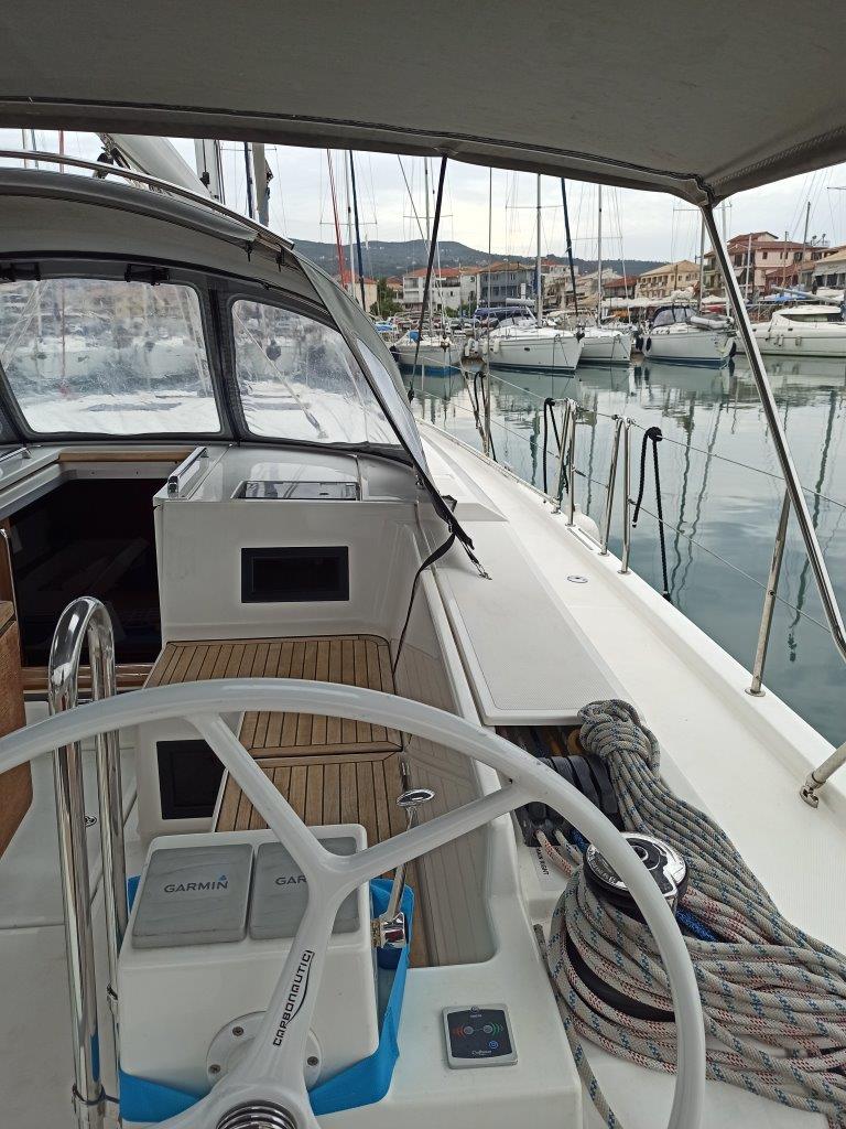 Bavaria C45 — photo 12
