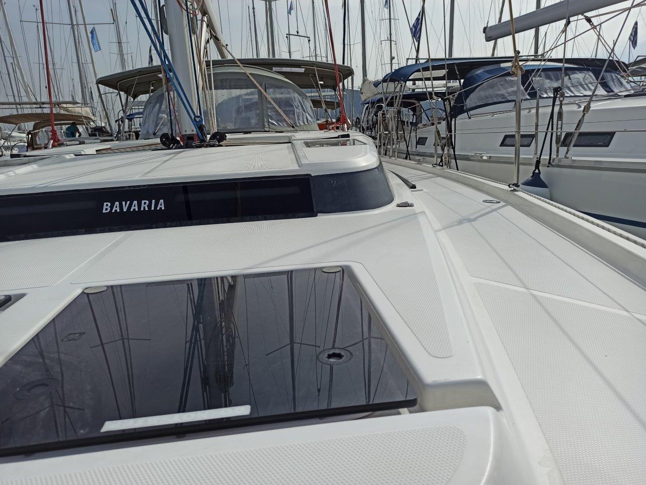 Bavaria C45 — photo 16