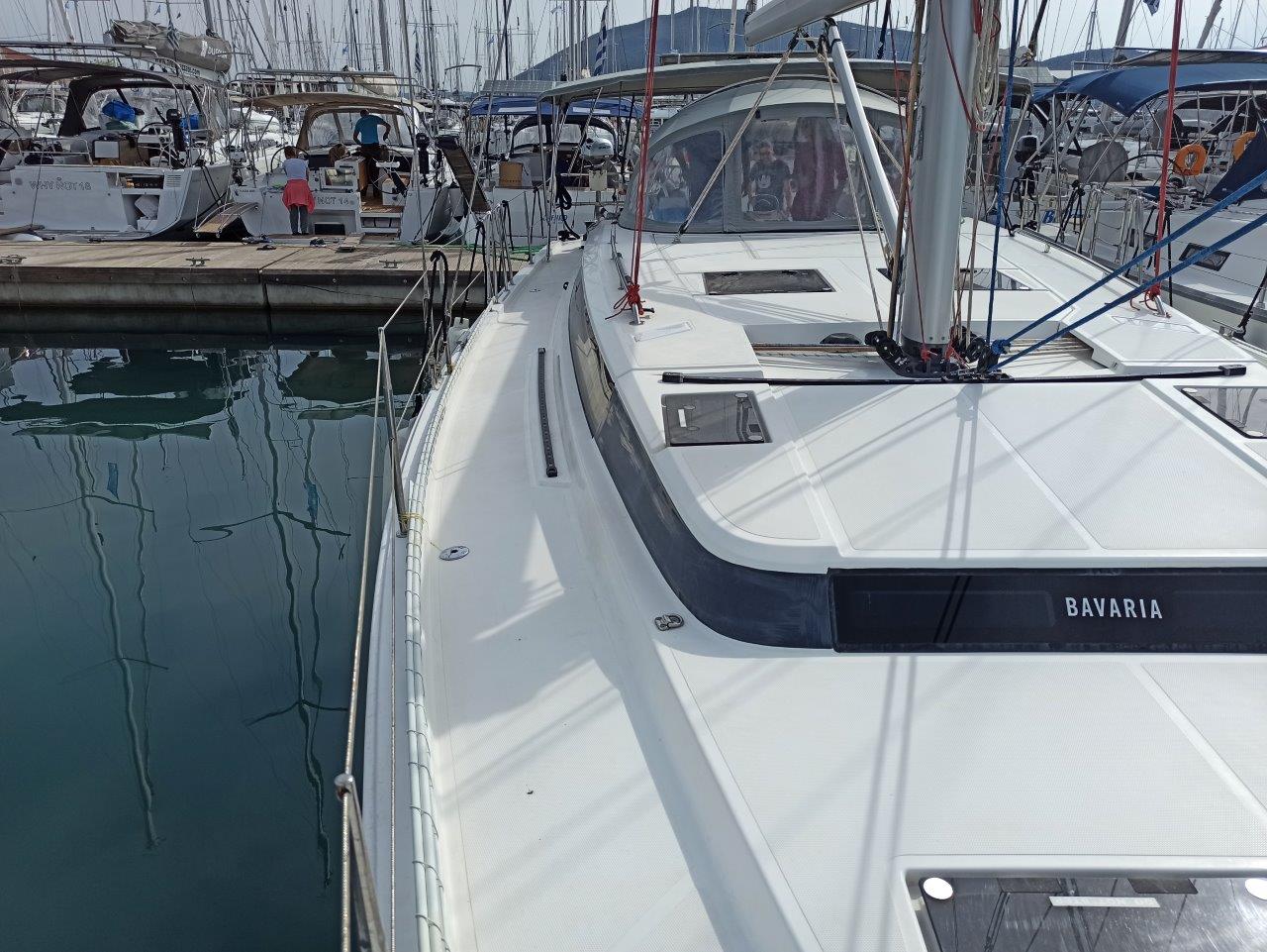 Bavaria C45 — photo 13