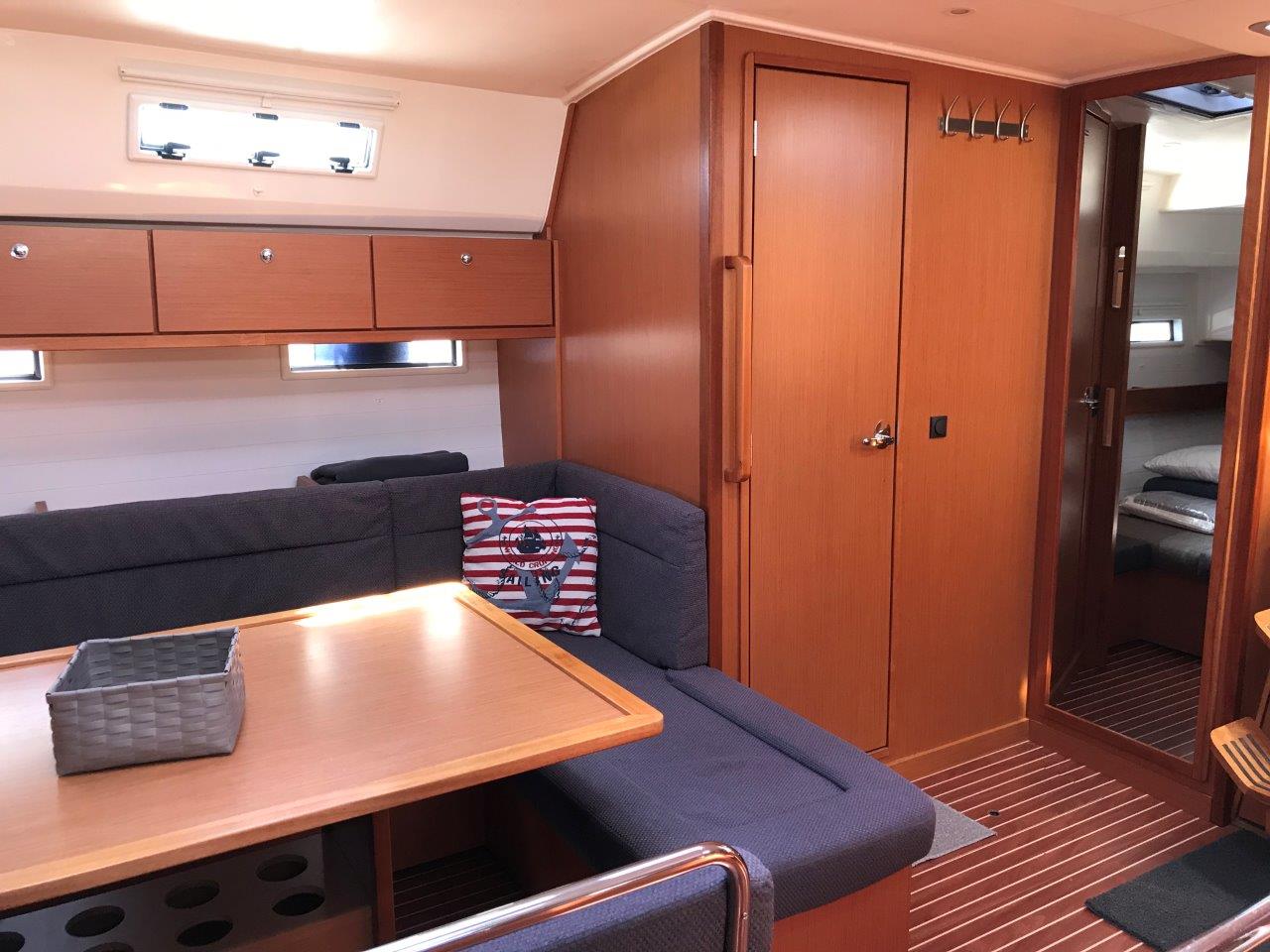 Bavaria 50 Cruiser — photo 7