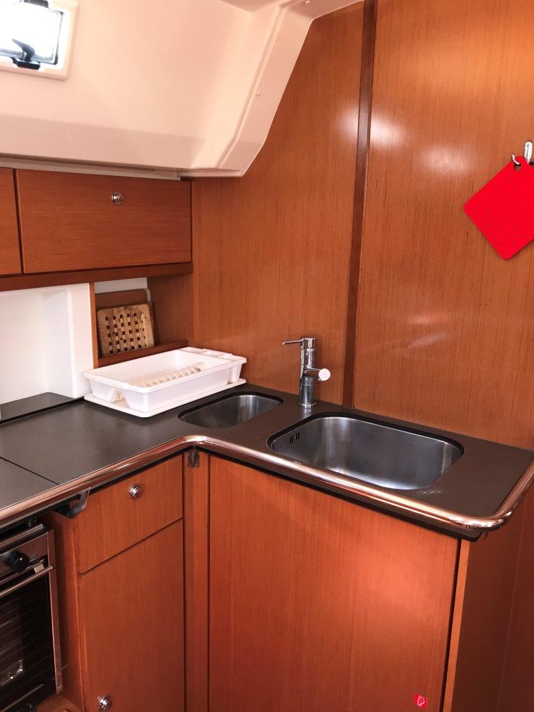 Bavaria 50 Cruiser — photo 30