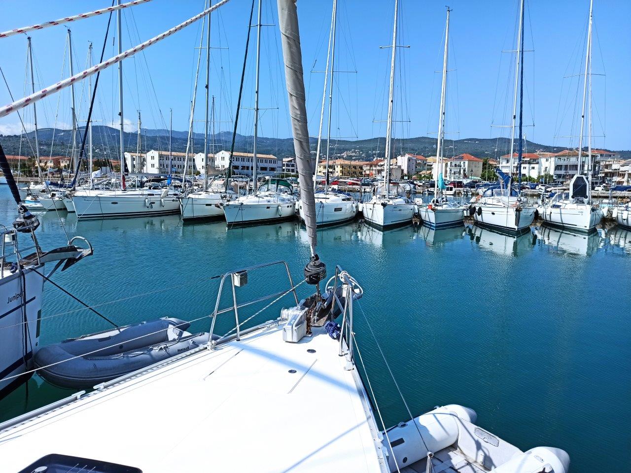 Bavaria 45 Cruiser — photo 38