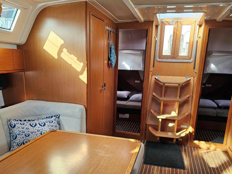 Bavaria 51 Cruiser — photo 6