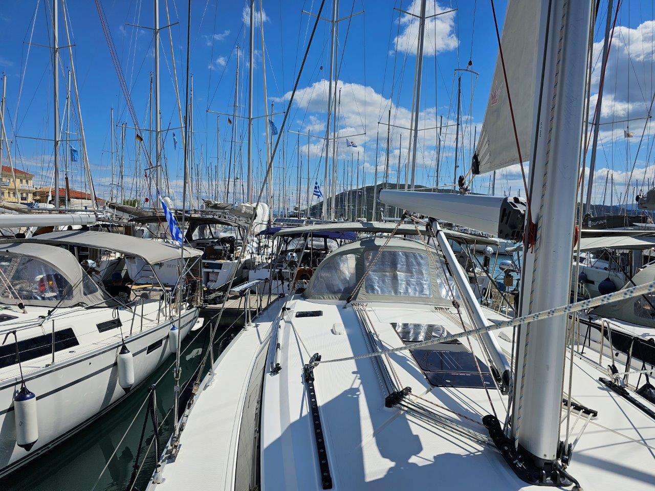 Bavaria 51 Cruiser — photo 36