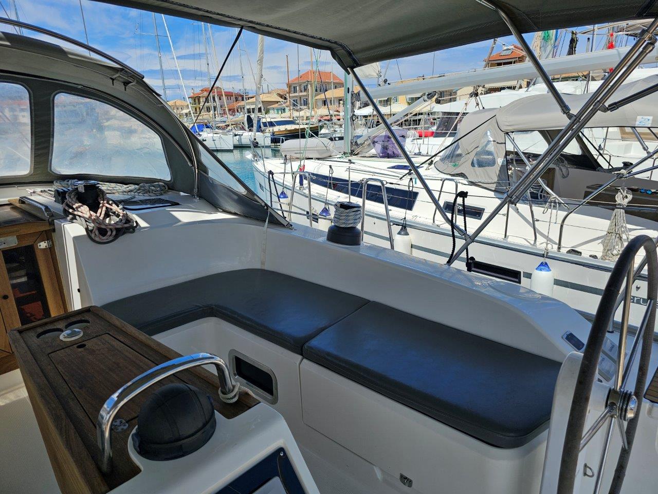 Bavaria 51 Cruiser — photo 10