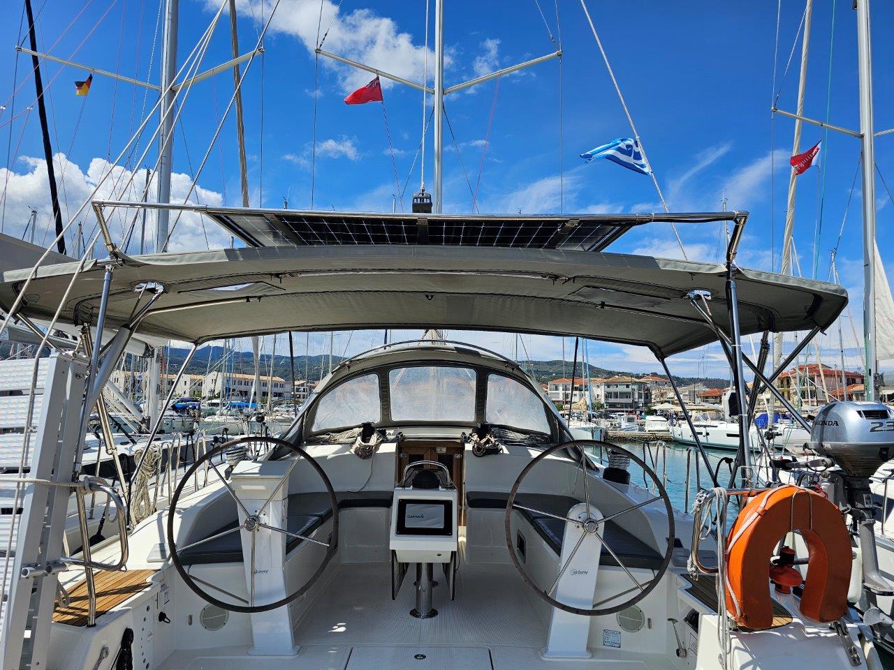 Bavaria 51 Cruiser — photo 12