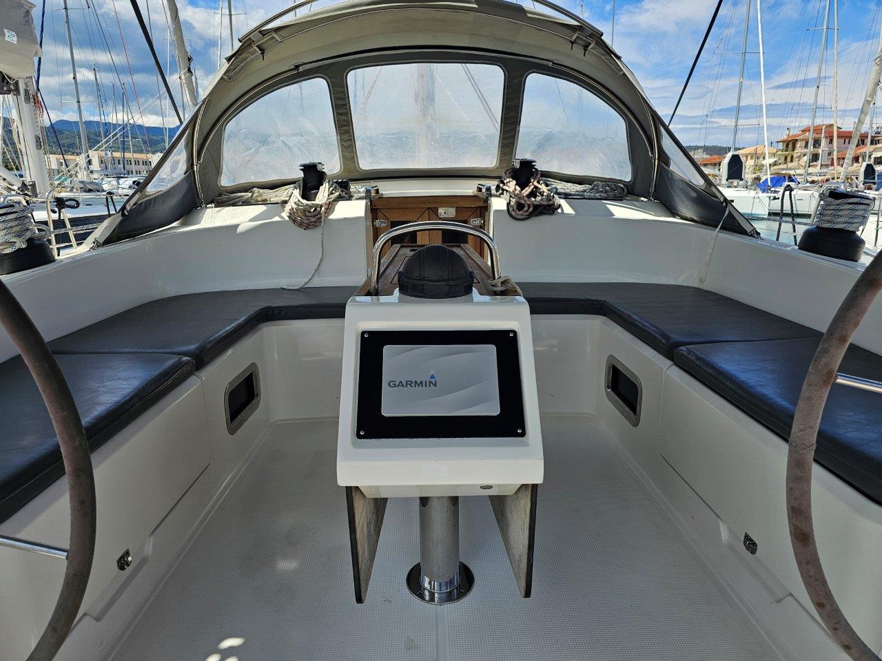 Bavaria 51 Cruiser — photo 20