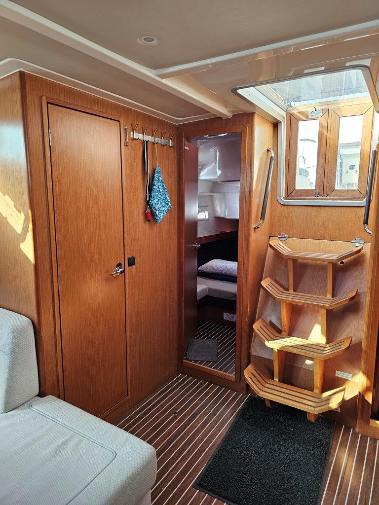 Bavaria 51 Cruiser — photo 15