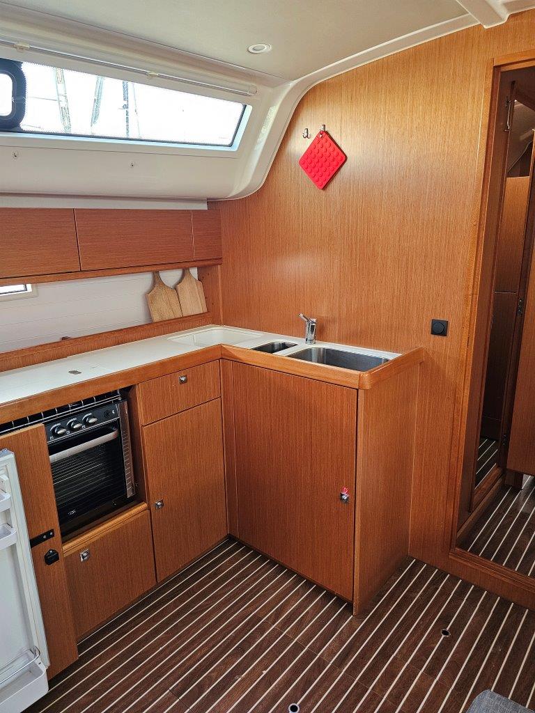 Bavaria 51 Cruiser — photo 27