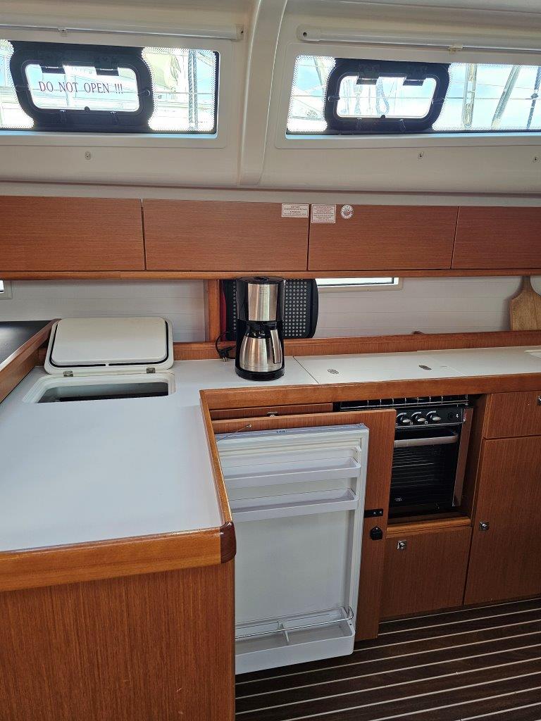 Bavaria 51 Cruiser — photo 33