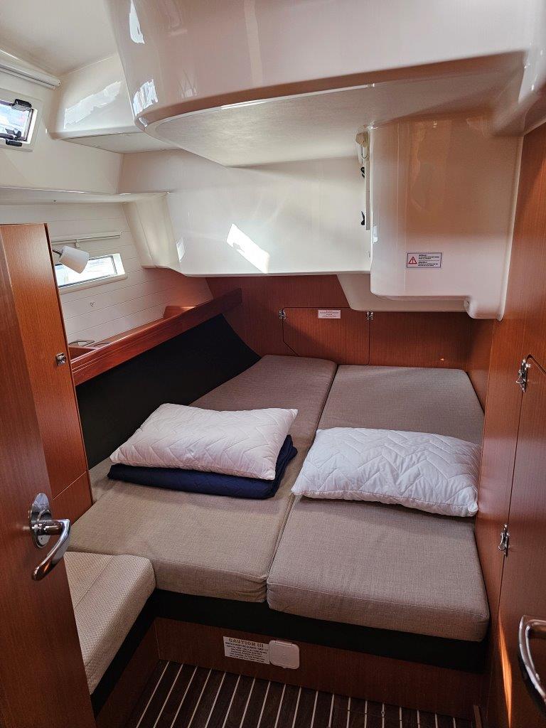 Bavaria 51 Cruiser — photo 4