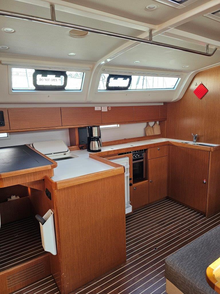 Bavaria 51 Cruiser — photo 48
