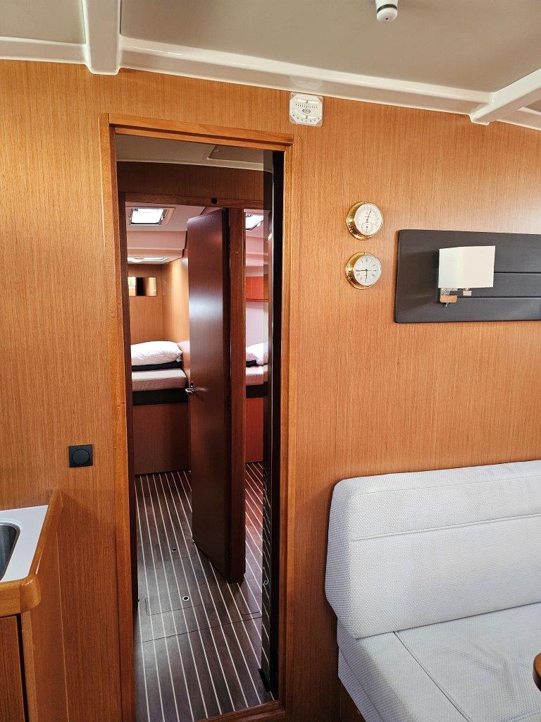 Bavaria 51 Cruiser — photo 21