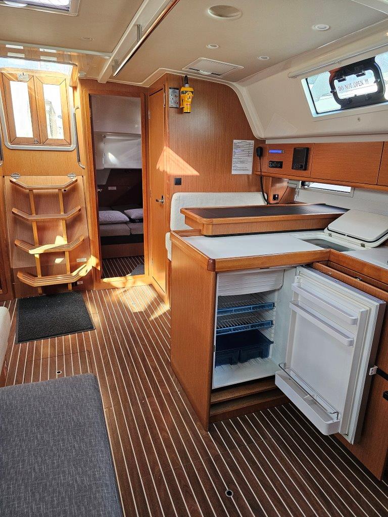 Bavaria 51 Cruiser — photo 8