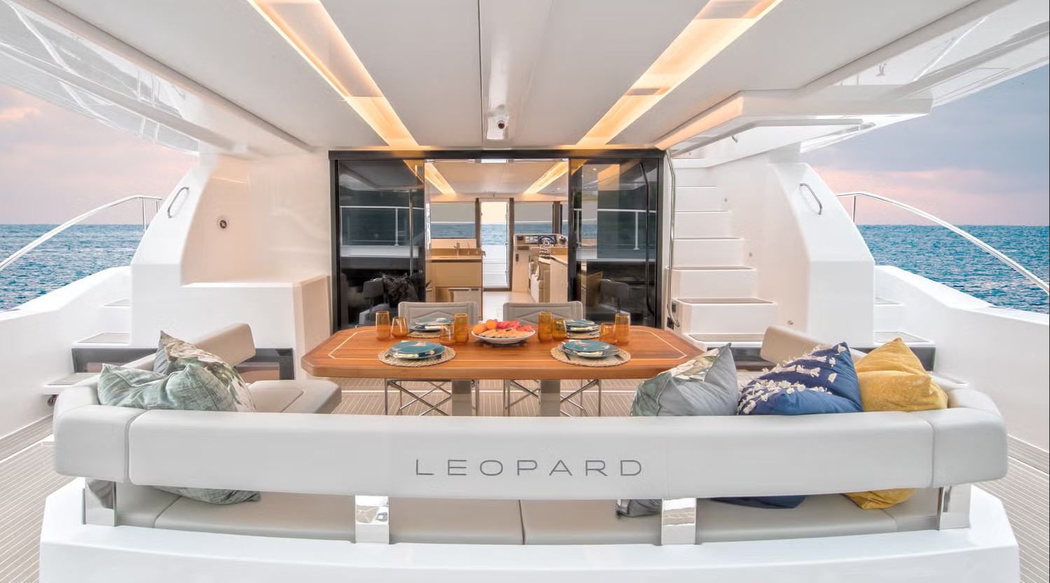 Leopard 46PC — photo 21