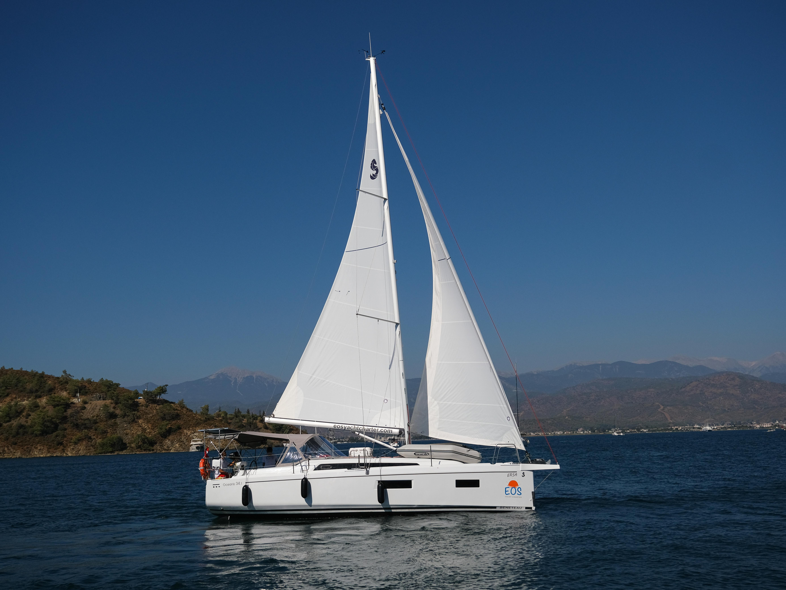 Oceanis 34.1 — photo 1
