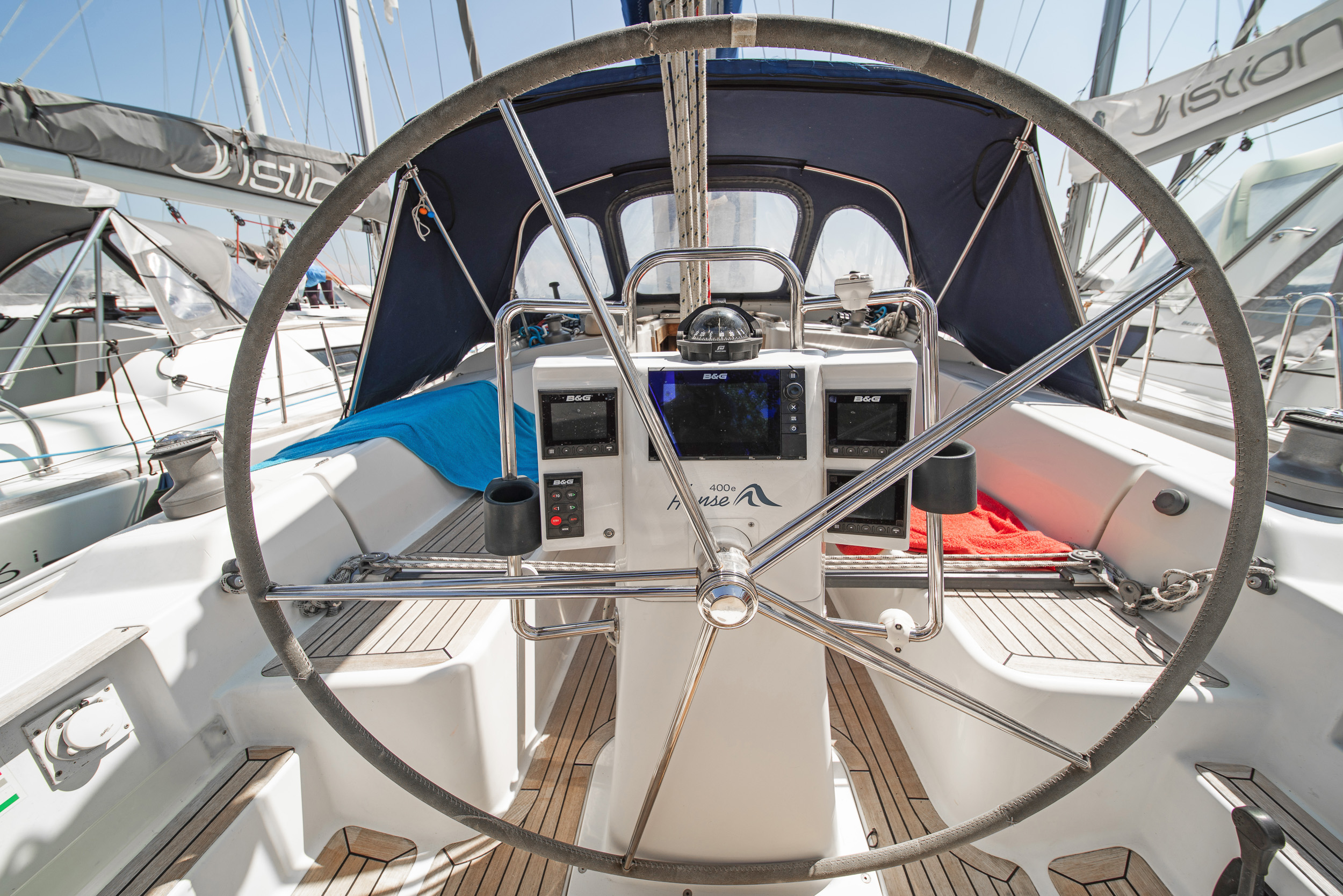 Hanse 400. — photo 2