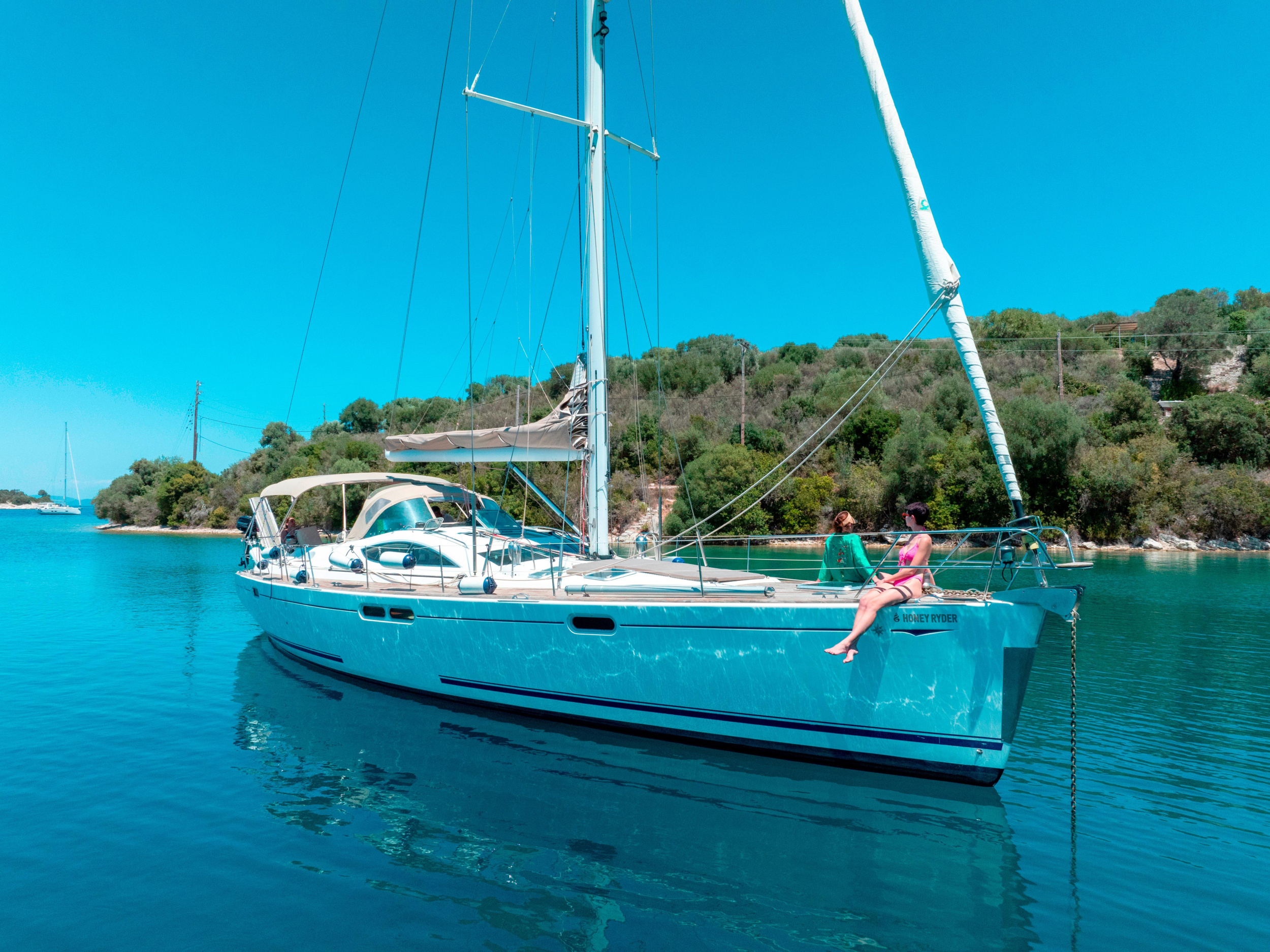 Jeanneau 54 DS — photo 1