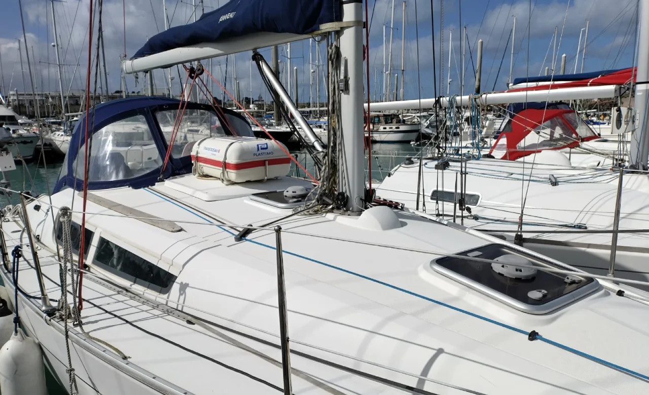 Sun Odyssey 32i — photo 2