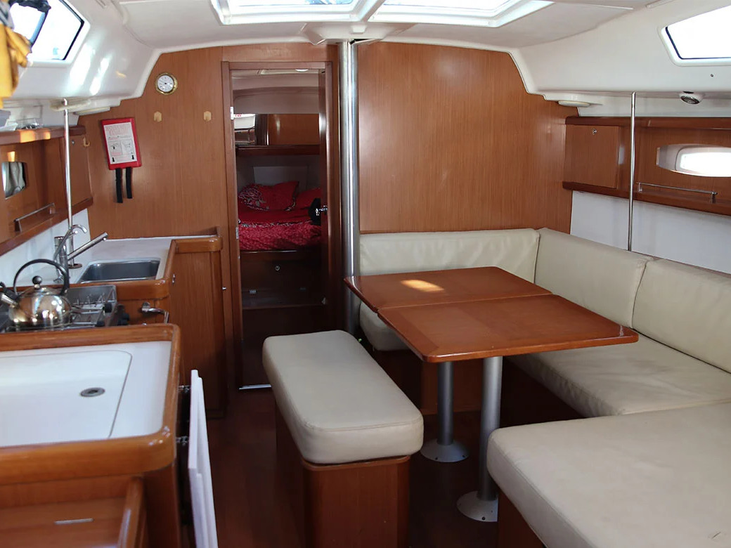 Oceanis 40 — photo 5