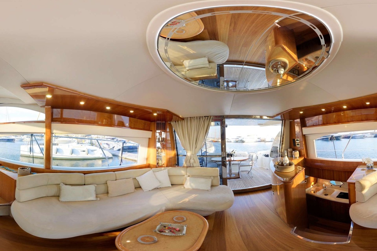 Azimut 58 — photo 5