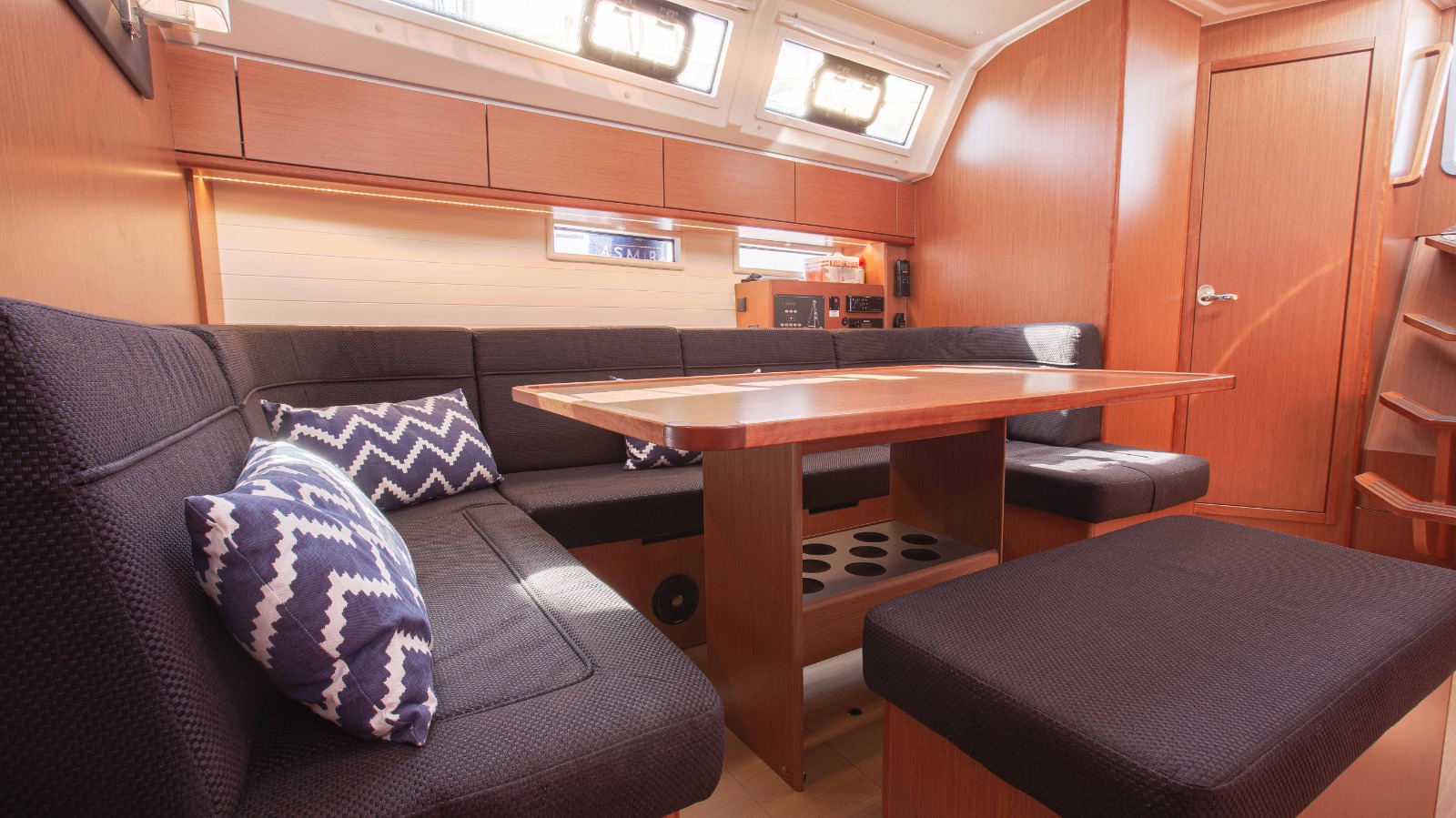Bavaria 46 Cruiser — photo 15